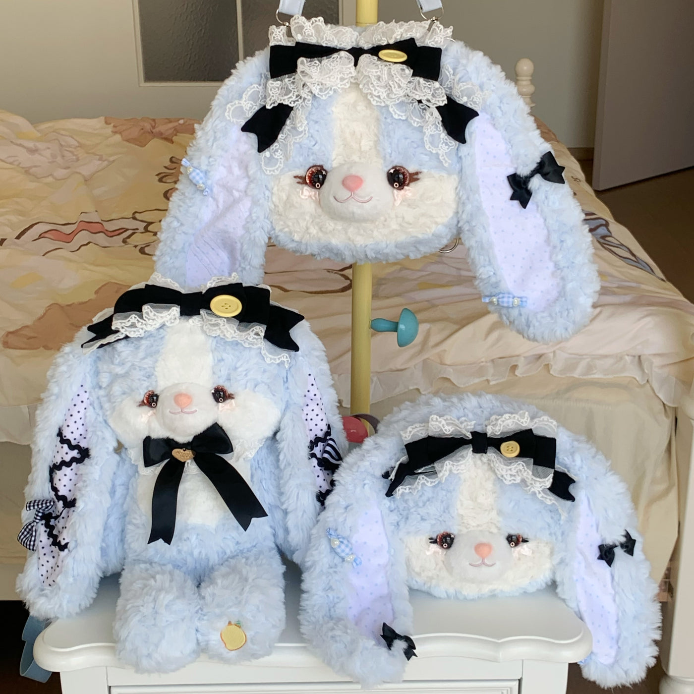 Mango Maruko - Plush Bunny Bag - Plush bunny-shaped Lolita bag