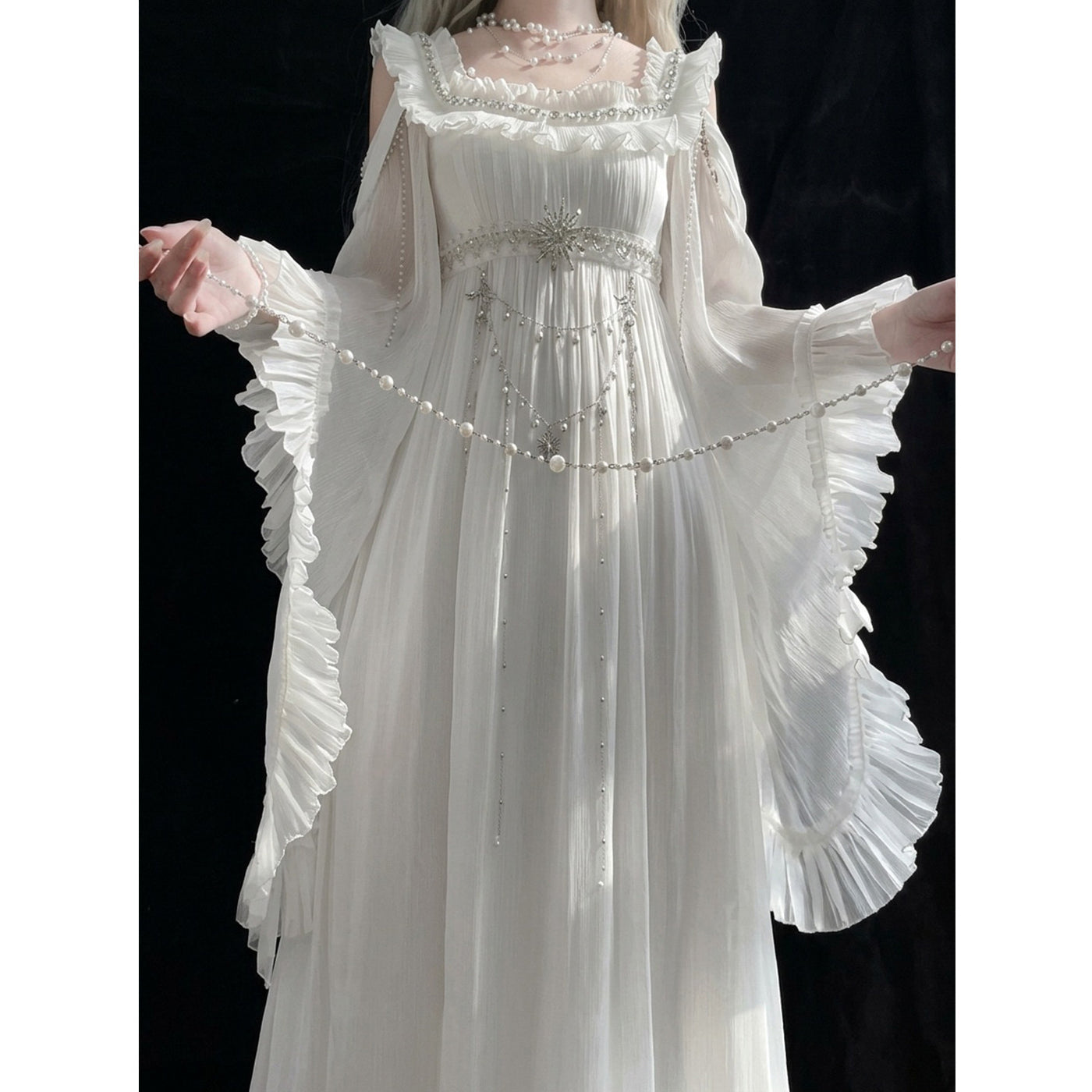 Creamy - Empire Lolita - White off-shoulder Empire Lolita OP