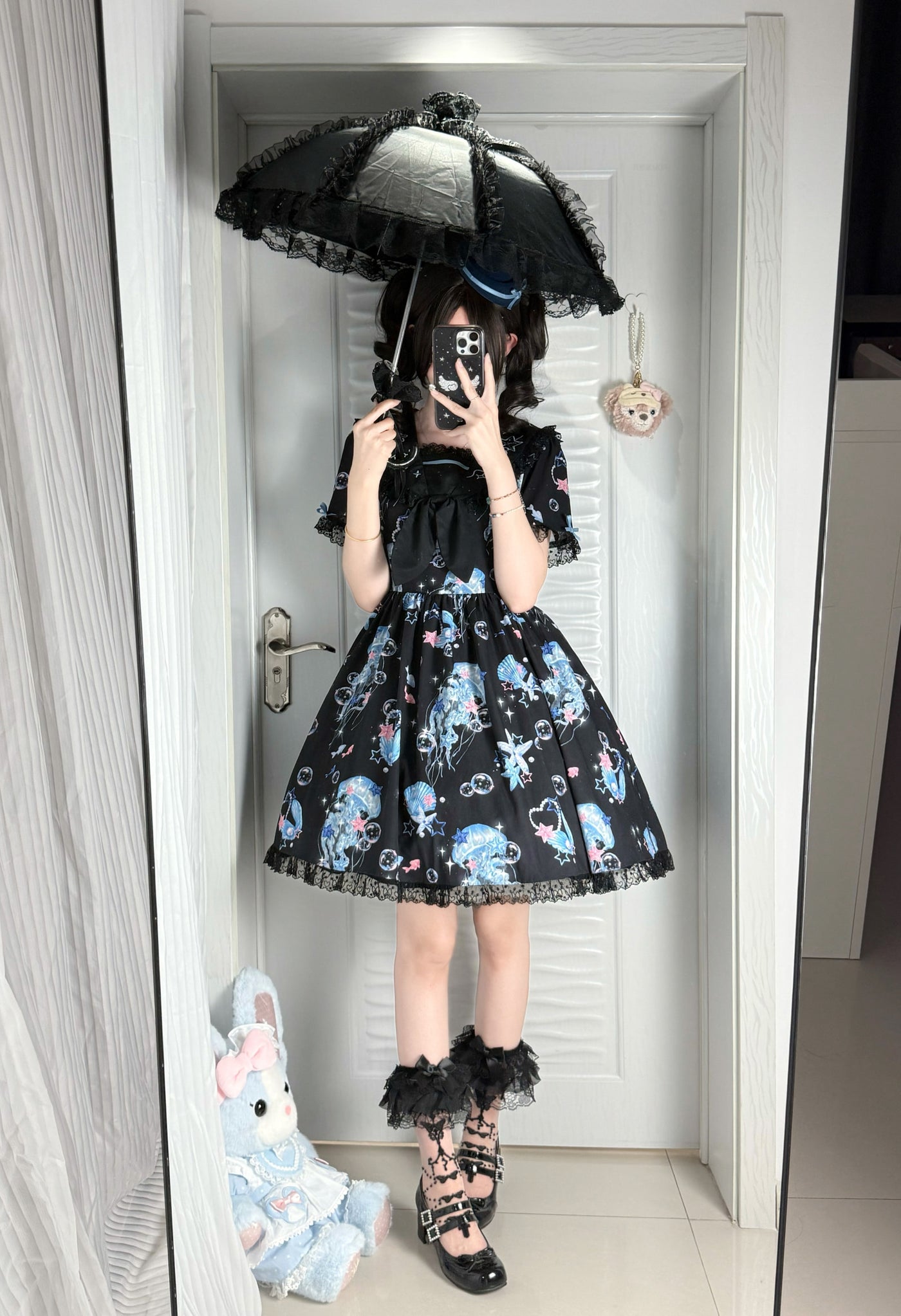 Fantasy Doll - Lace Trim - Ribbon Parasol