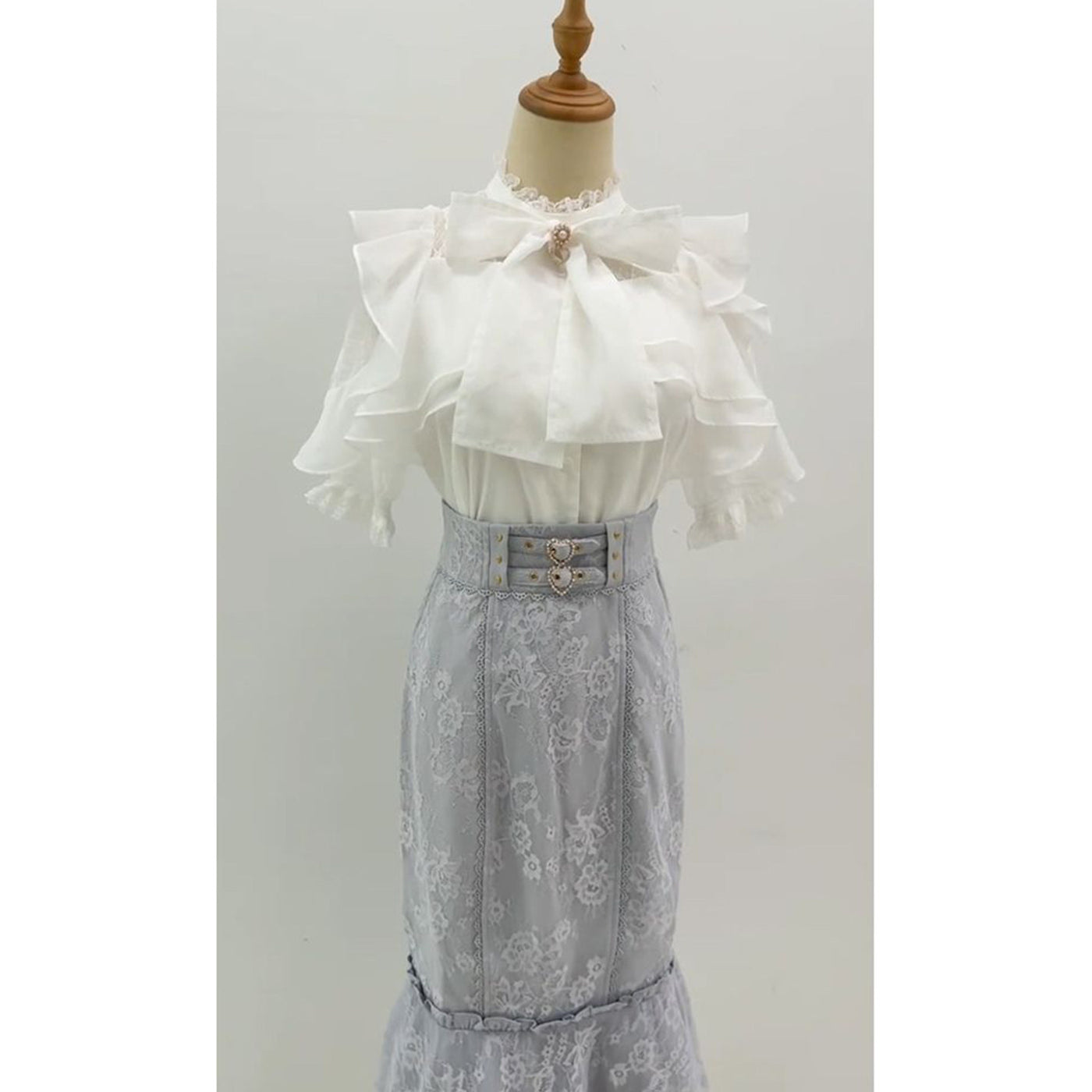 Creamy - Lace Fishtail - Blouse and Skirt Set