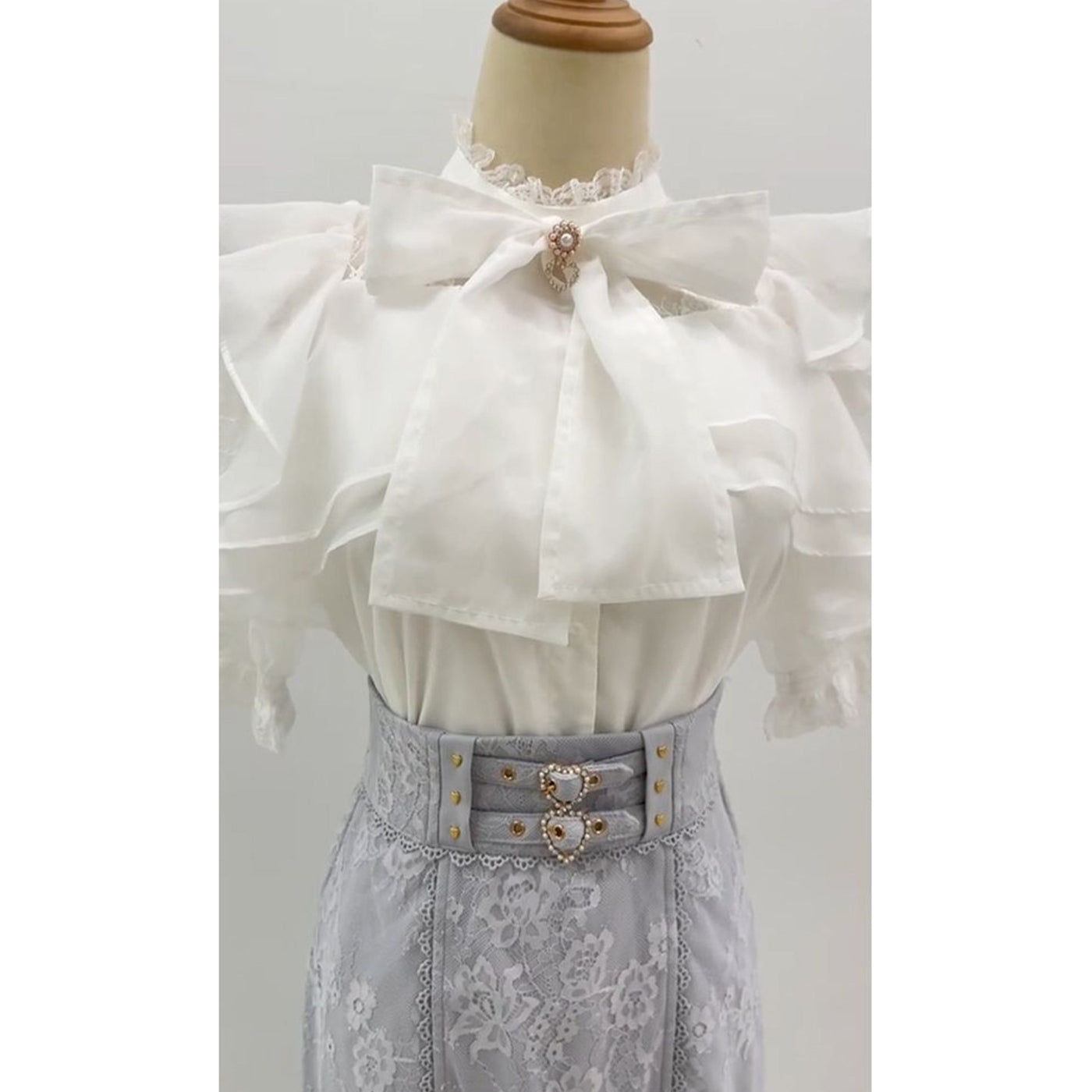 Creamy - Lace Fishtail - Blouse and Skirt Set