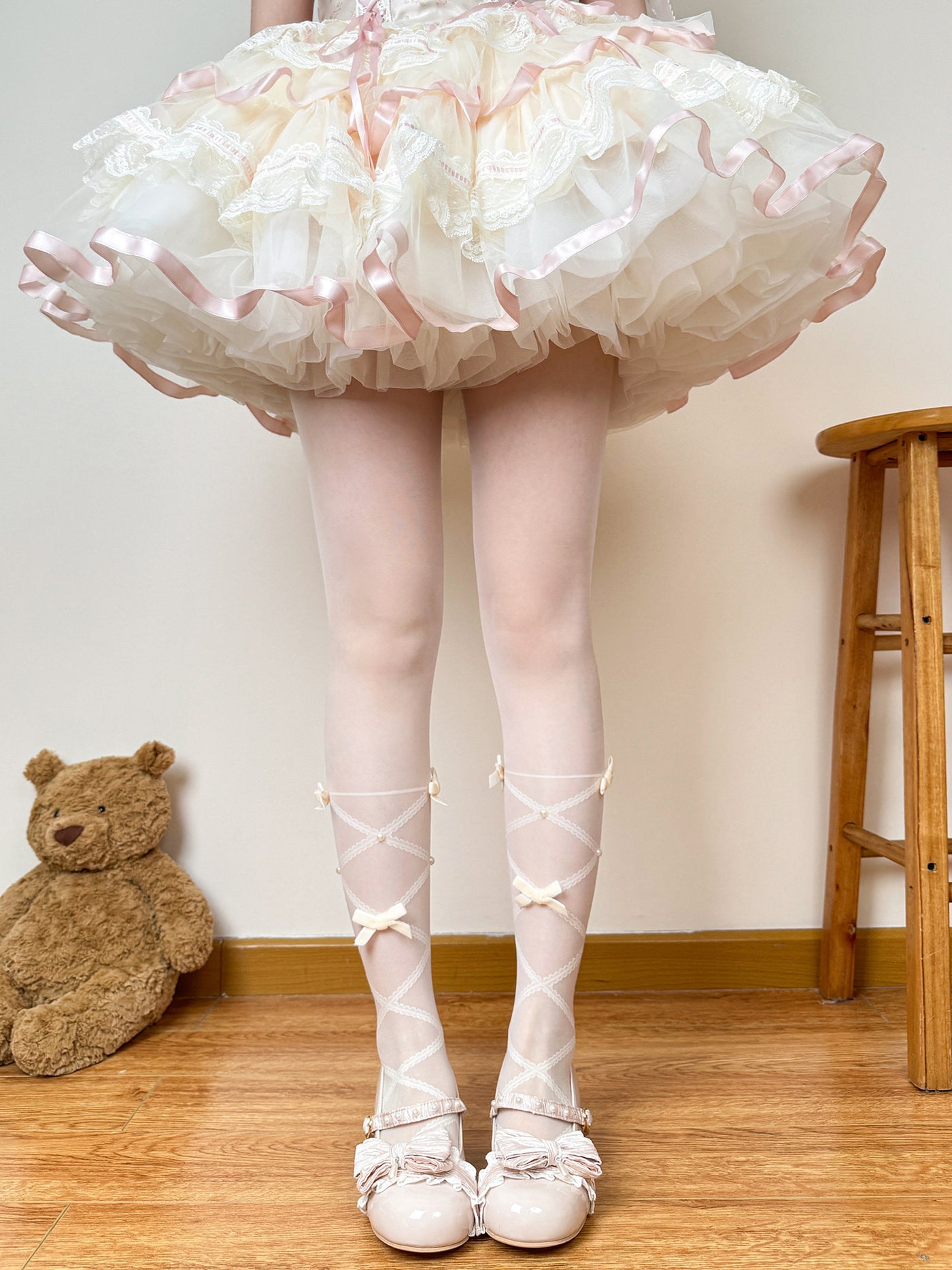 Pink bow-accent Lolita sheer tights