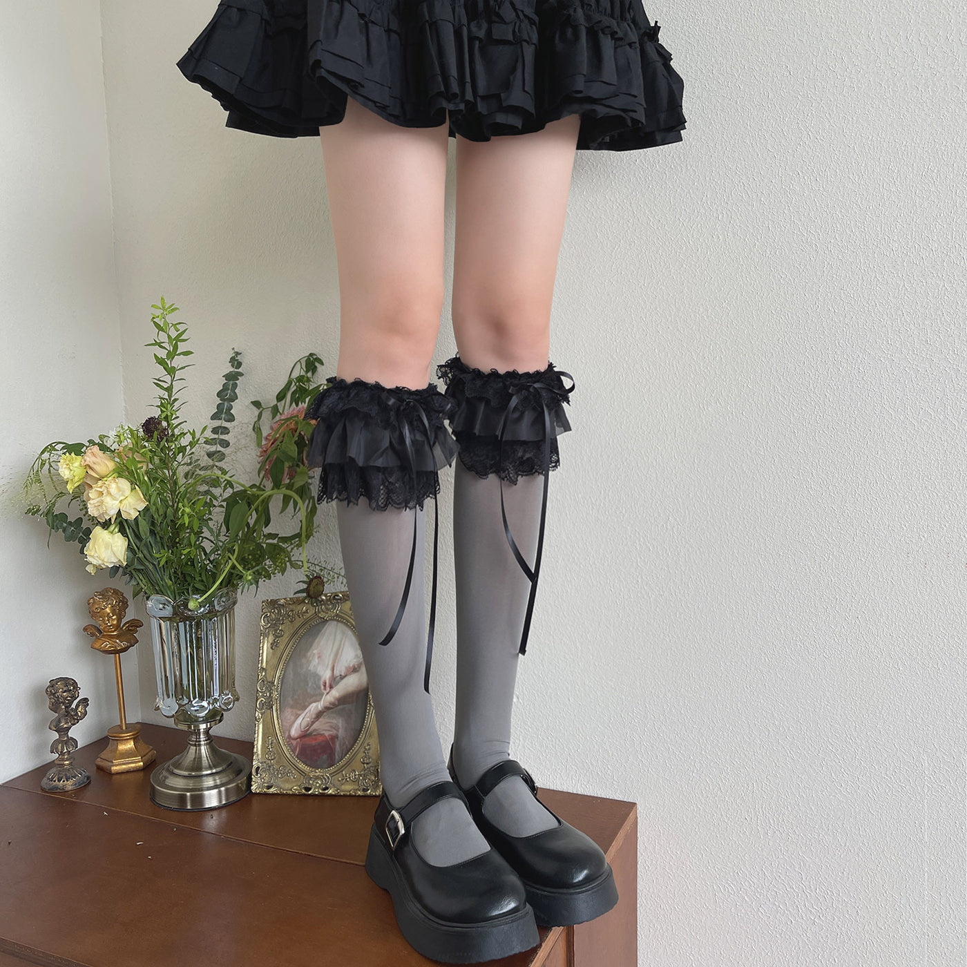 Creamy - Lace ruffle bow velvet mid-calf - Socks