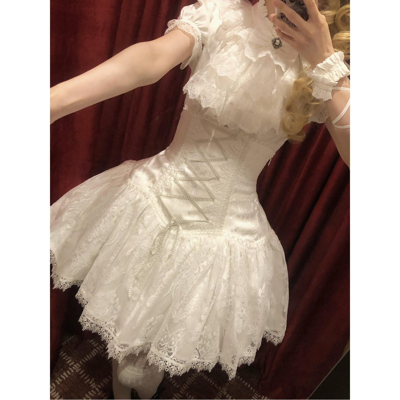 Creamy - White Lace - Blouse and Skirt Set