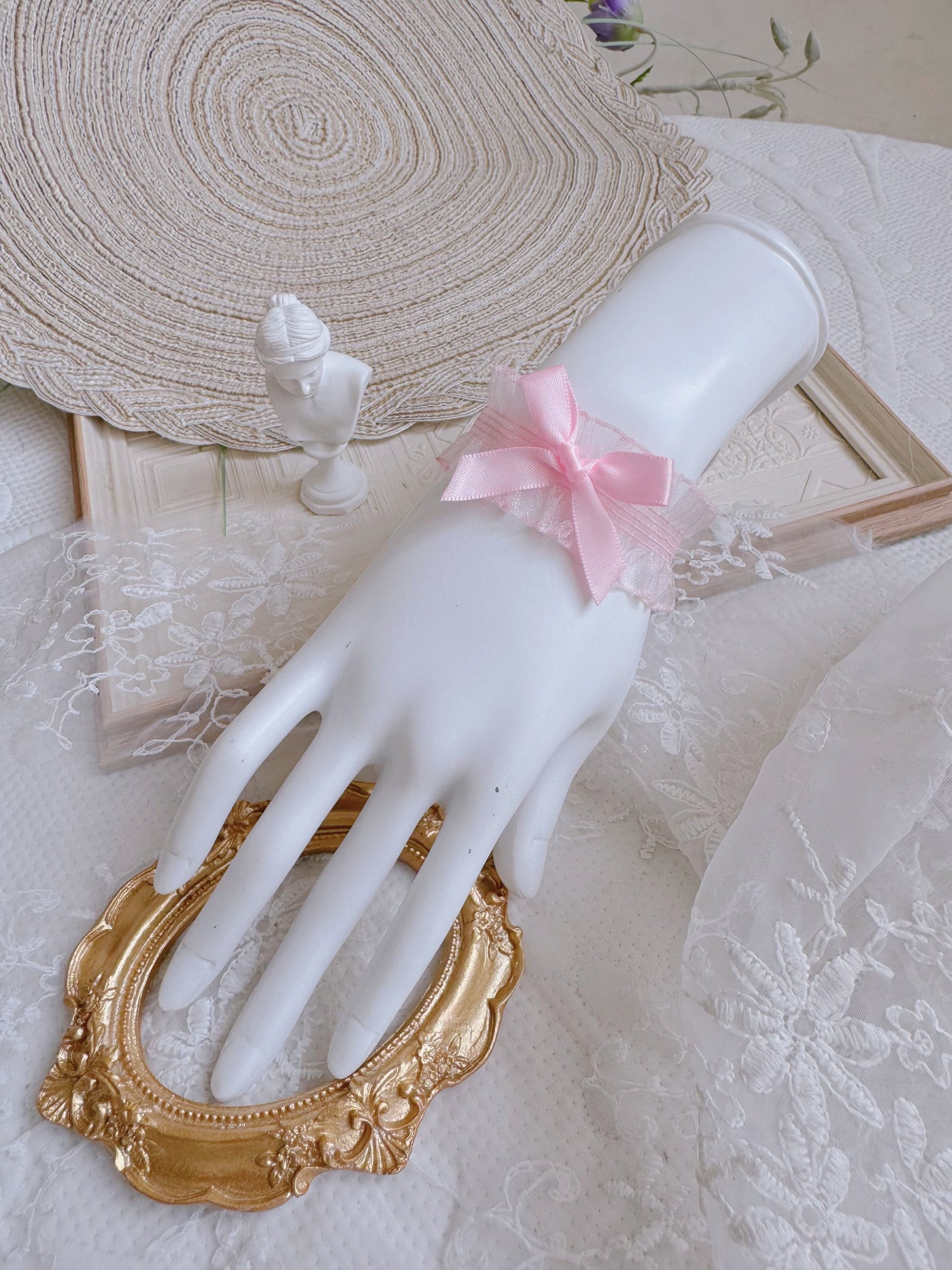 Fantasy Doll - Satin Lace Bow Bracelet - Wrist bracelet in satin