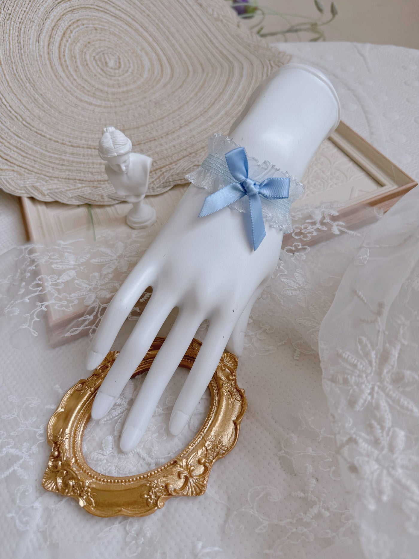 Fantasy Doll - Satin Lace Bow Bracelet - Wrist bracelet in satin