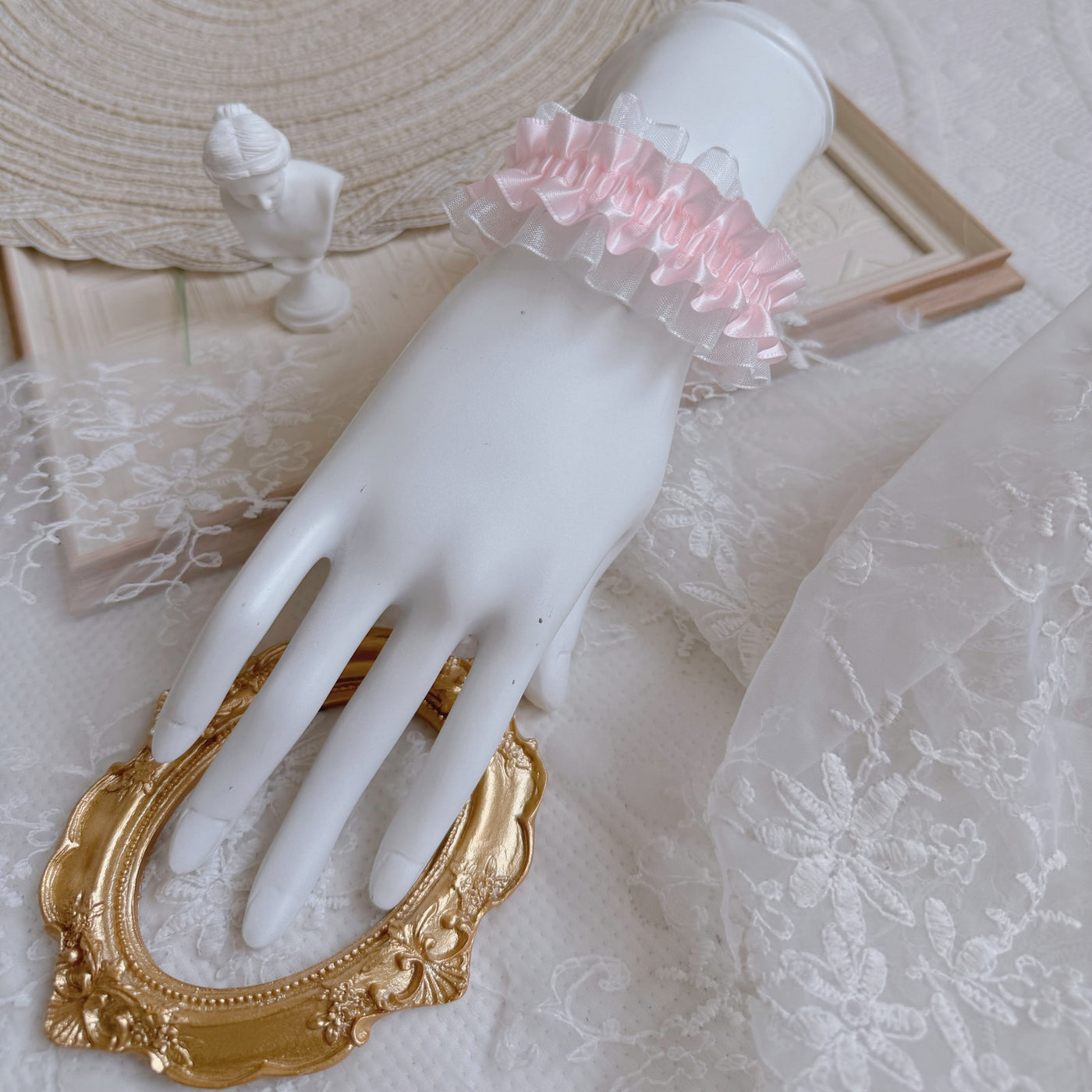 Fantasy Doll - Satin Lace Bow Bracelet - Wrist bracelet in satin