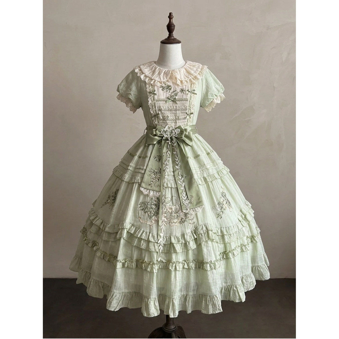 Creamy - Green Grape Embroidery OP Dress - Pale sage green one-piece