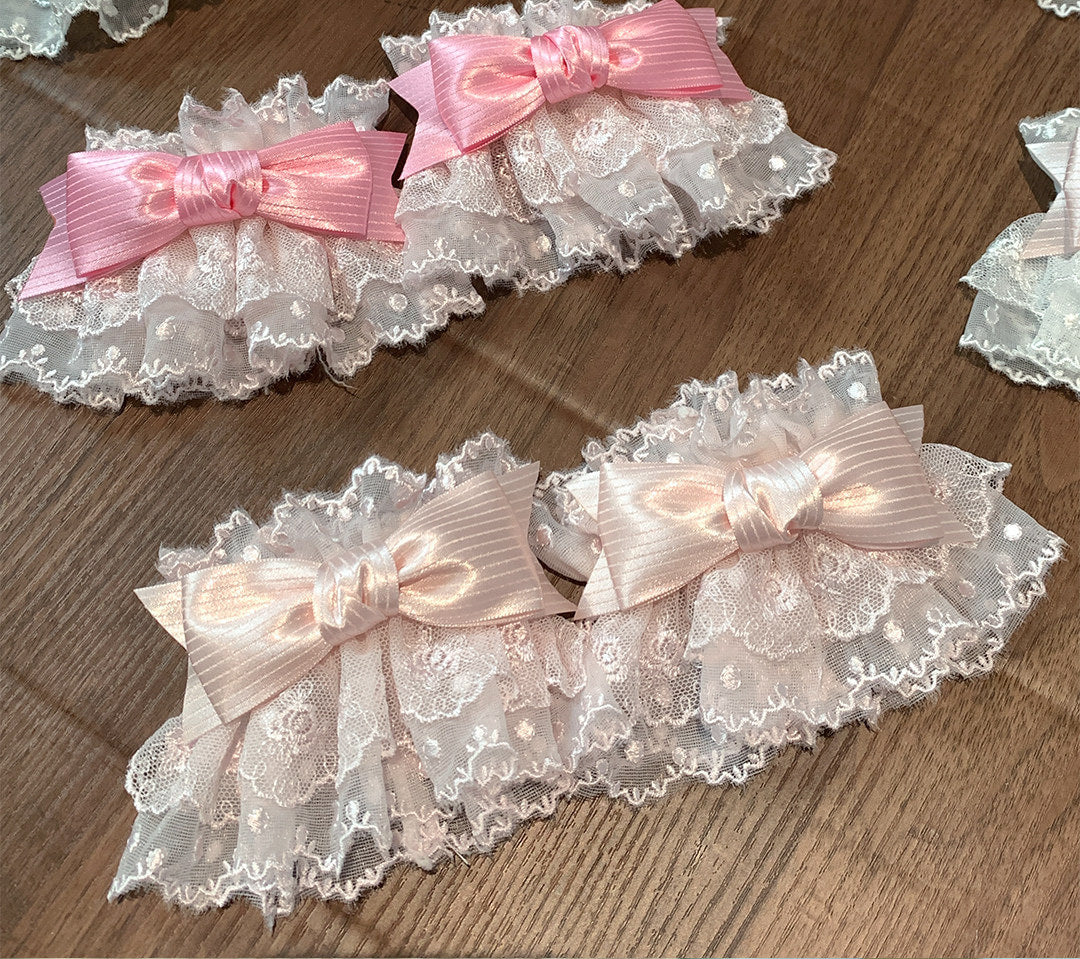 roji roji - Strawberry Angel - Lace Wrist Cuffs