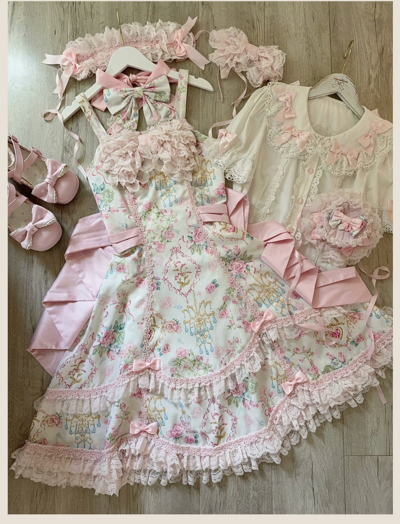 Tata Long Ear Flower Wall Floral JSK Dress