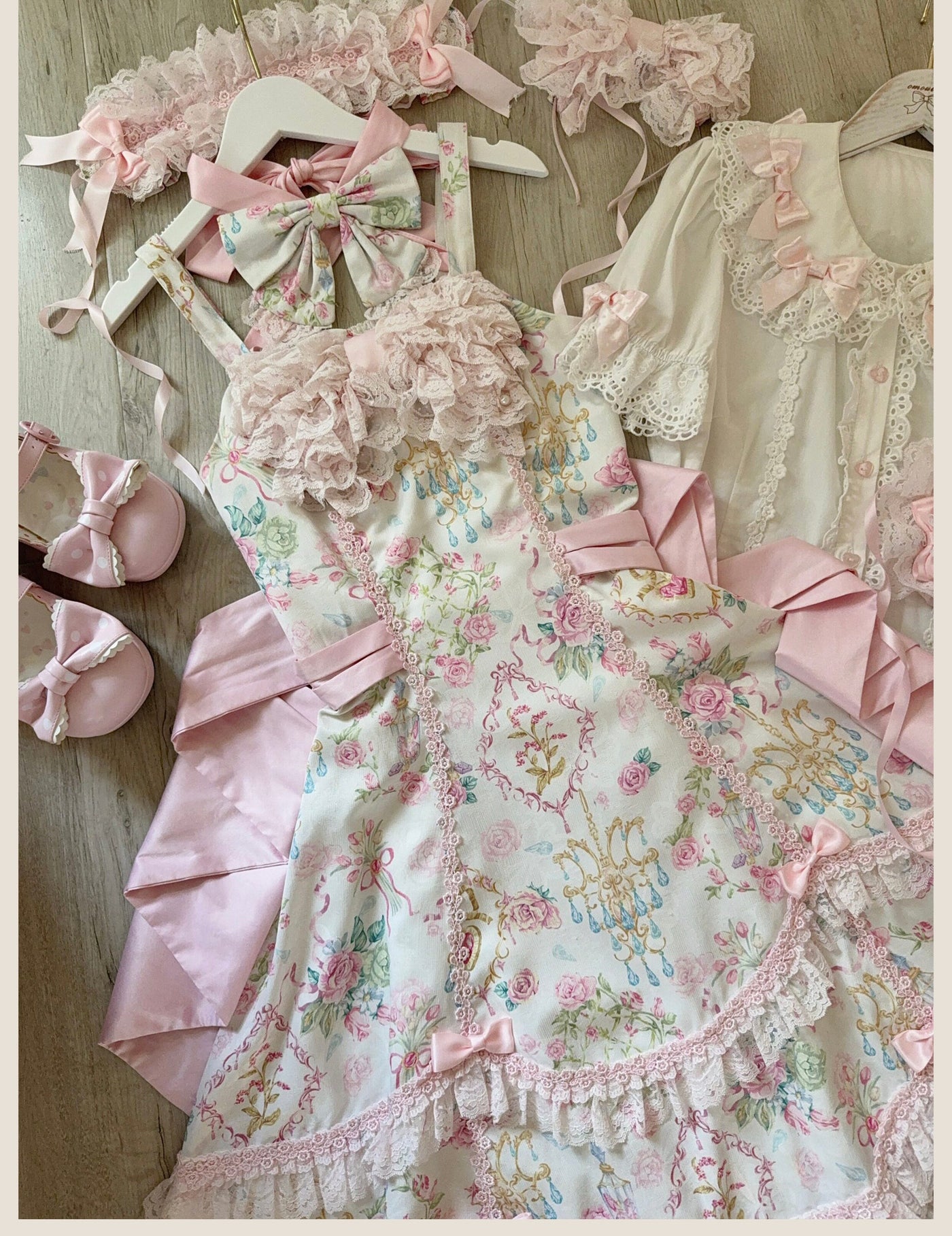 Tata Long Ear - 2025 Spring Vintage Floral Lolita - Tiered sweetheart