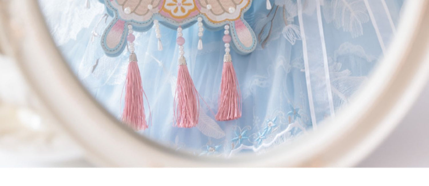LovelyLota - Butterfly Embroidery - Pearl-Trimmed Handbag