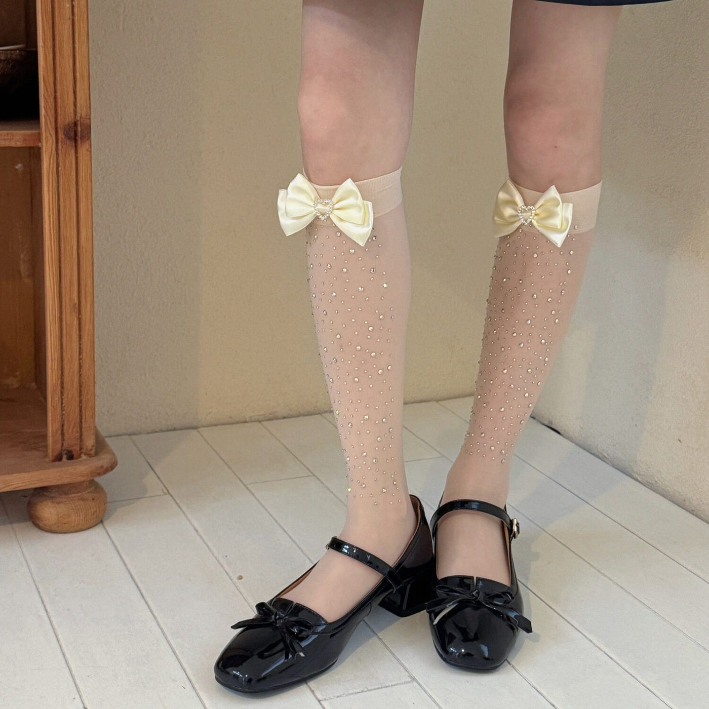 Fantasy Doll - Heart Bow - Rhinestone Knee-High Socks