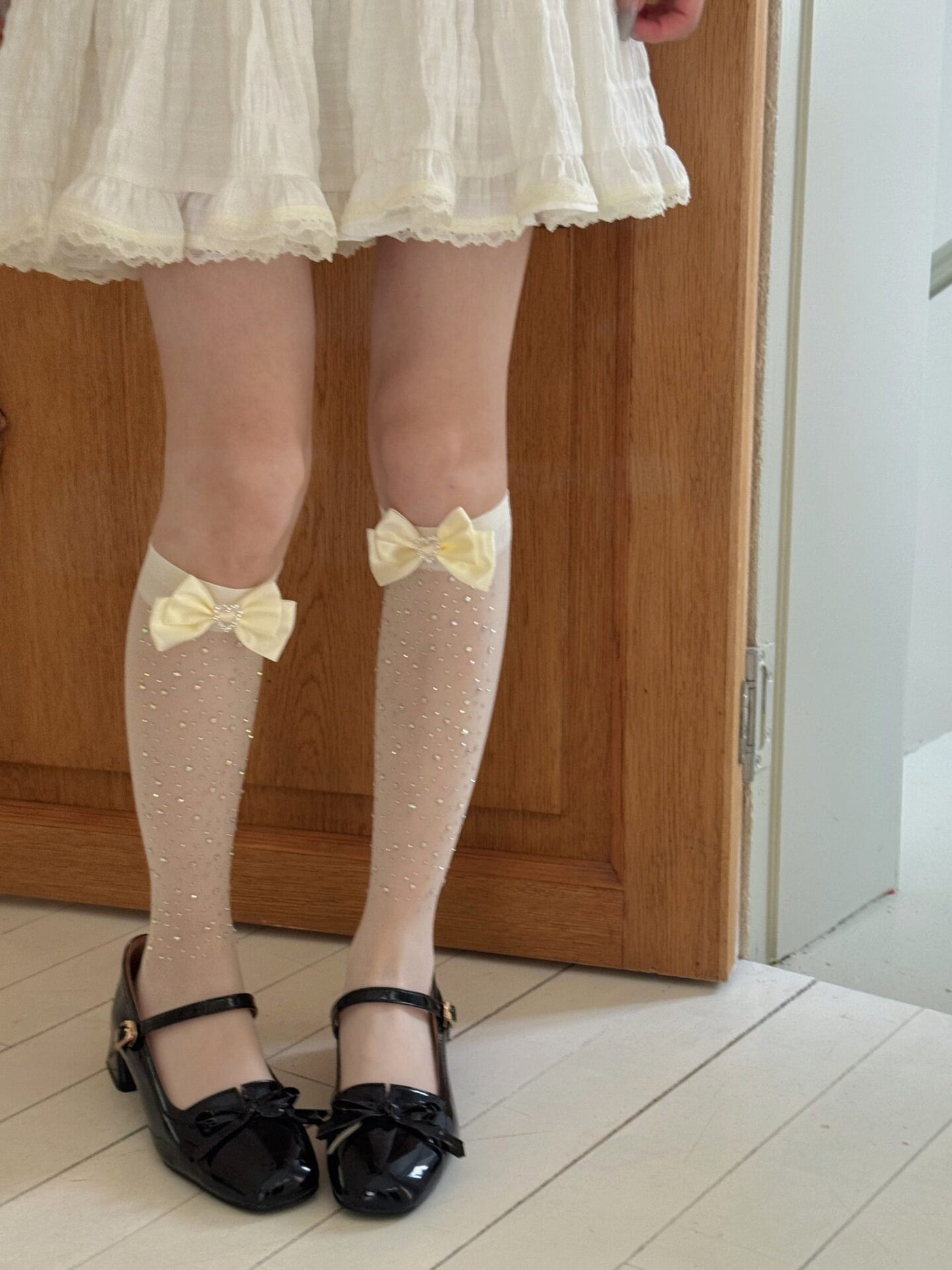 Fantasy Doll - Heart Bow - Rhinestone Knee-High Socks