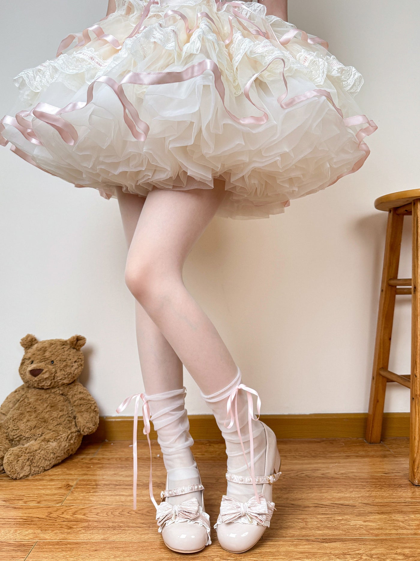 Chubby Bear Tales - Ballet Ribbon - Sheer Mid-Calf Socks