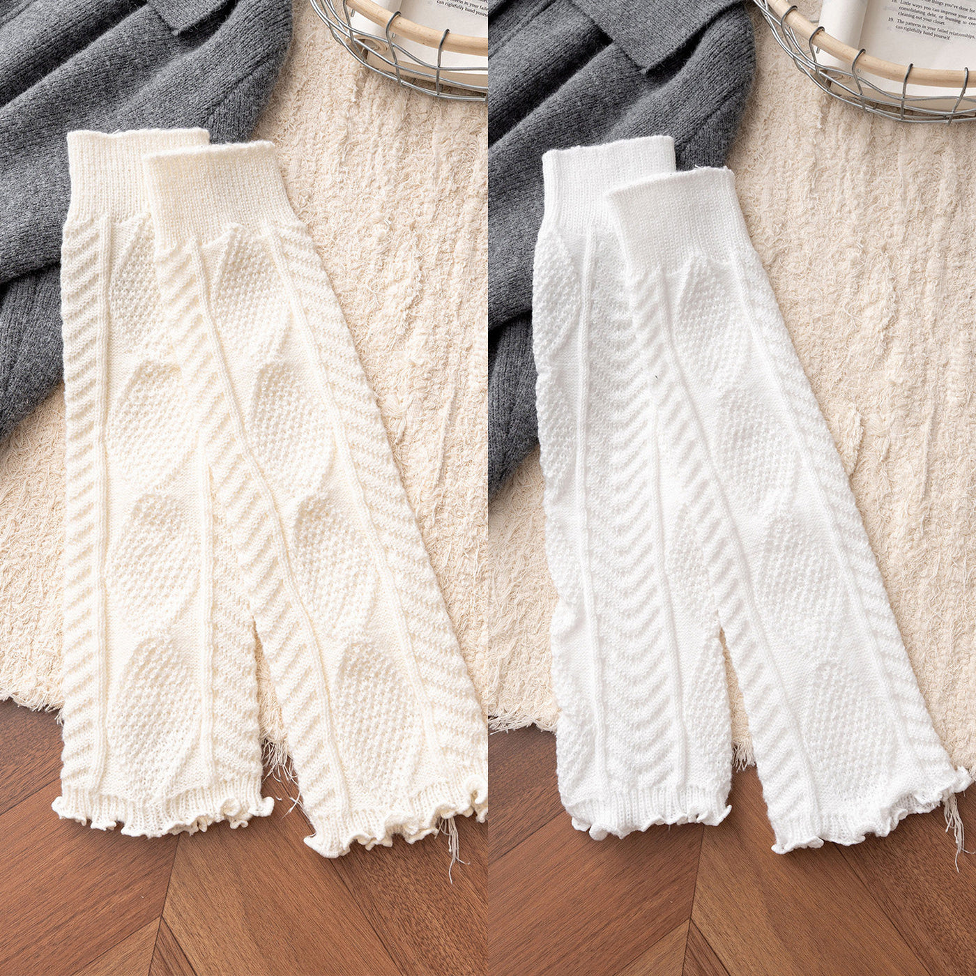 Floral Milk Cat - Cable Knit - 40 cm Leg Warmers