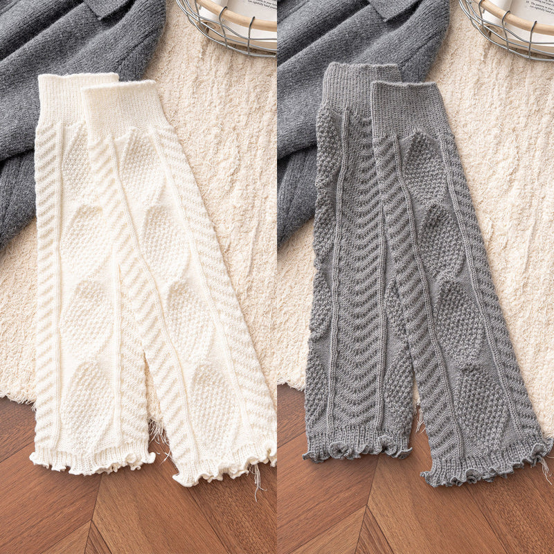 Floral Milk Cat - Cable Knit - 40 cm Leg Warmers