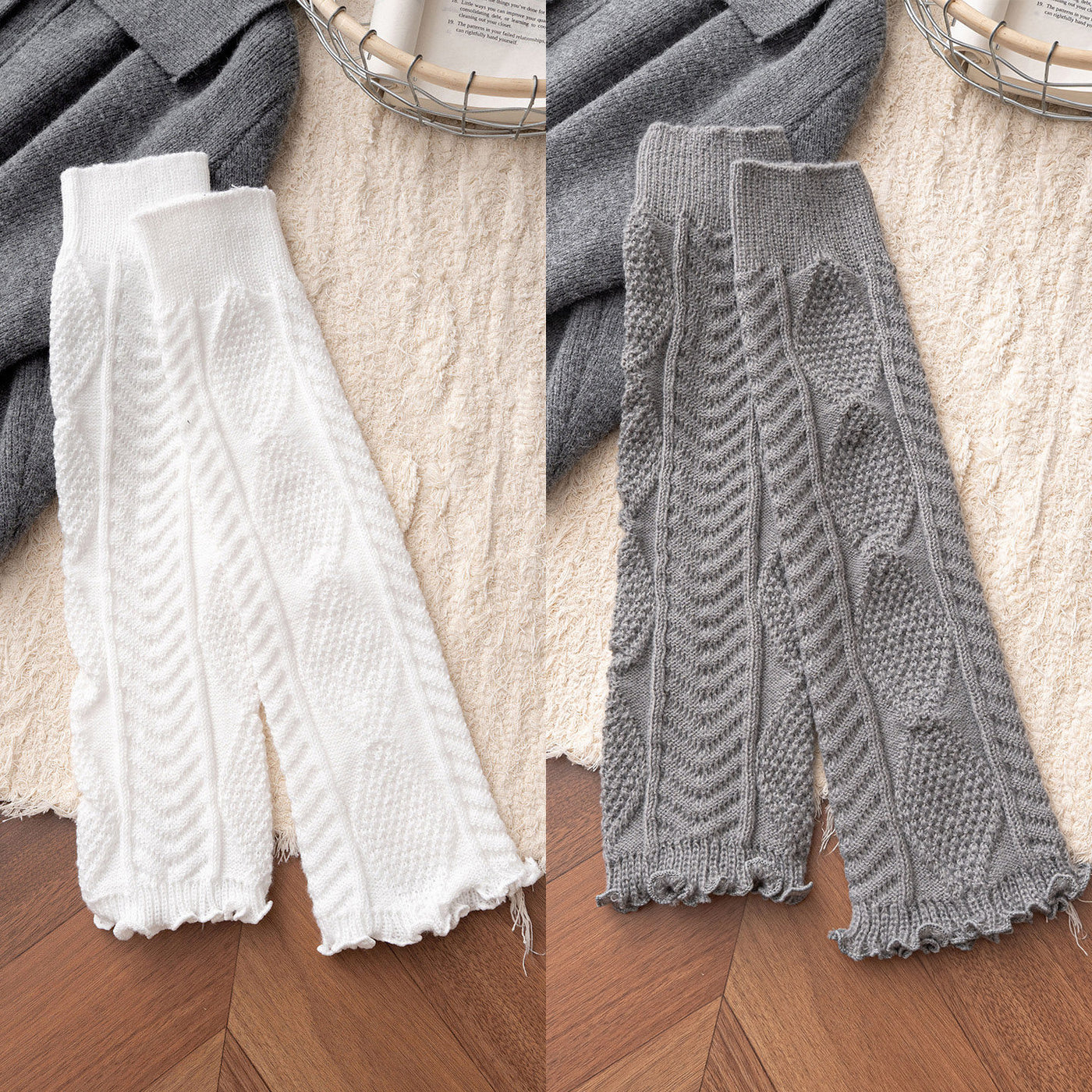 Floral Milk Cat - Cable Knit - 40 cm Leg Warmers
