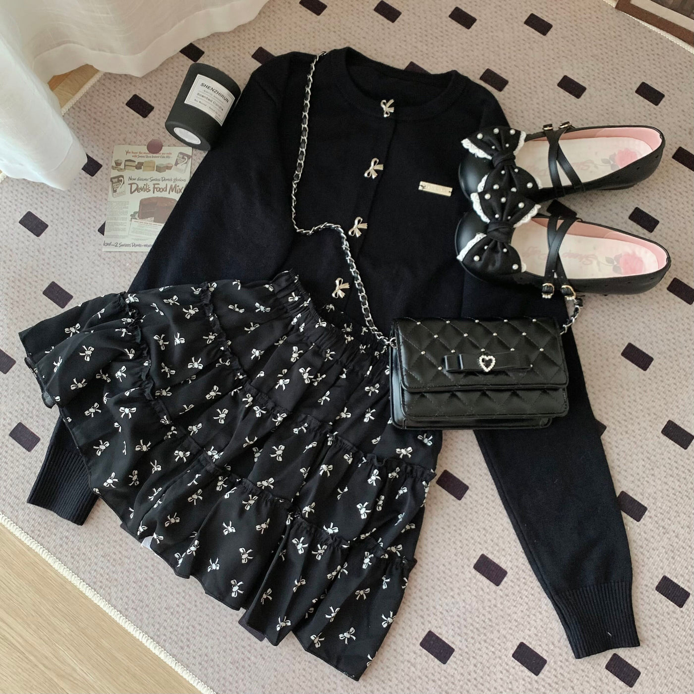 BabyFaceGirl - Heart Flutter - Quilted Bow Chain Bag