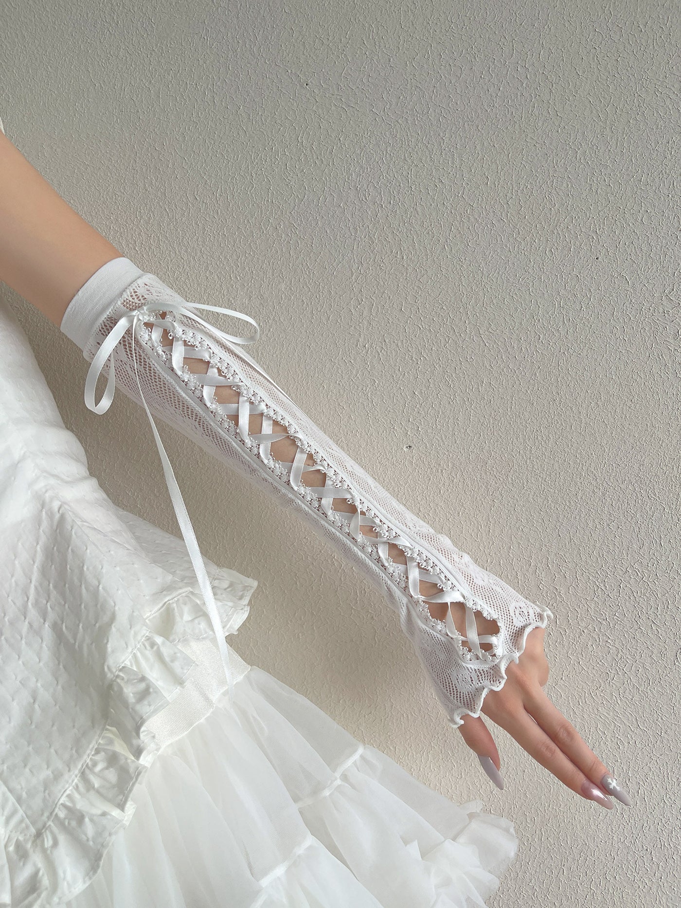 Sock Noble - Ballet Ribbon - Ribbon-Laced Lace Arm Sleeves