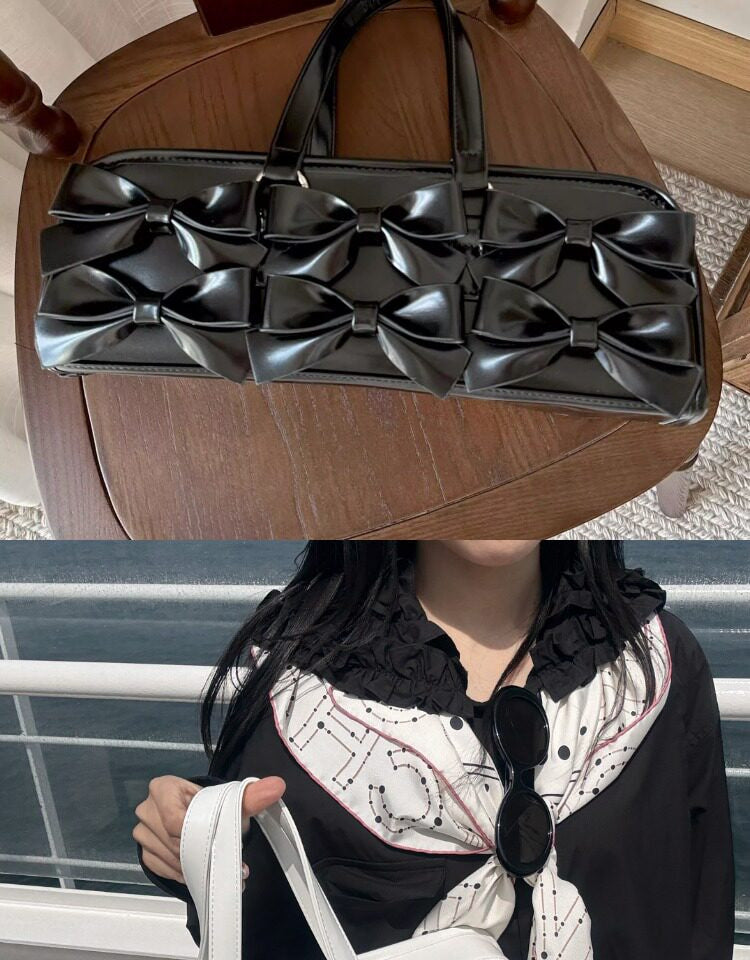 BabyFaceGirl - Sweet Dream - Bow Baguette Bag with Oversized Bow Details