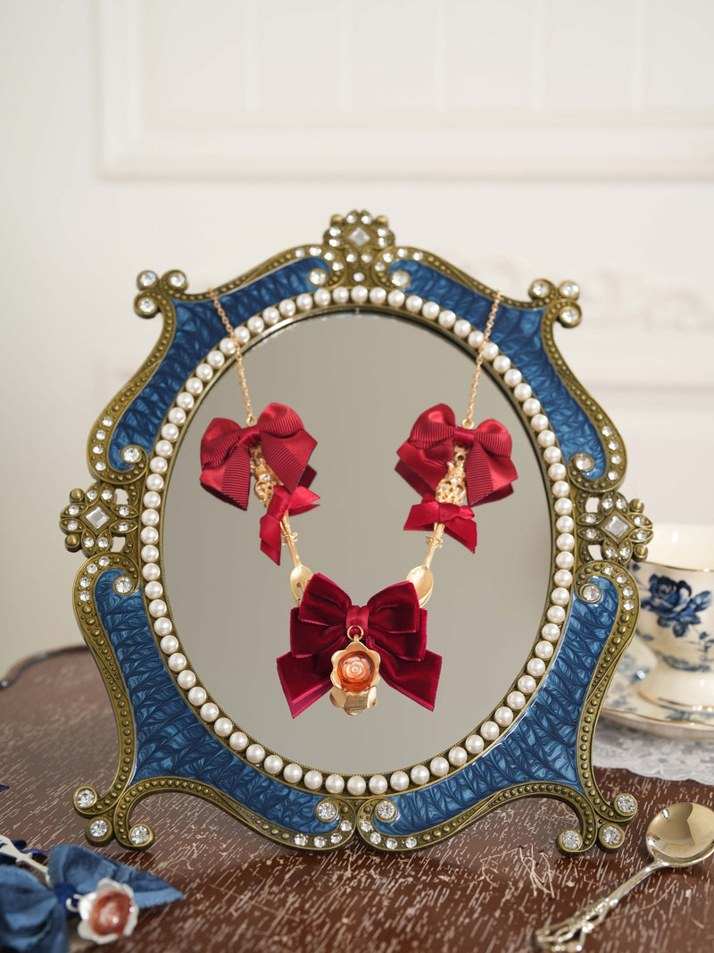 Star Box - Drink Me! - Bow and Flower Pendant Necklace