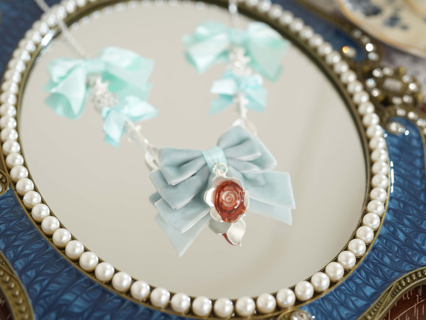 Star Box - Drink Me! - Bow and Flower Pendant Necklace