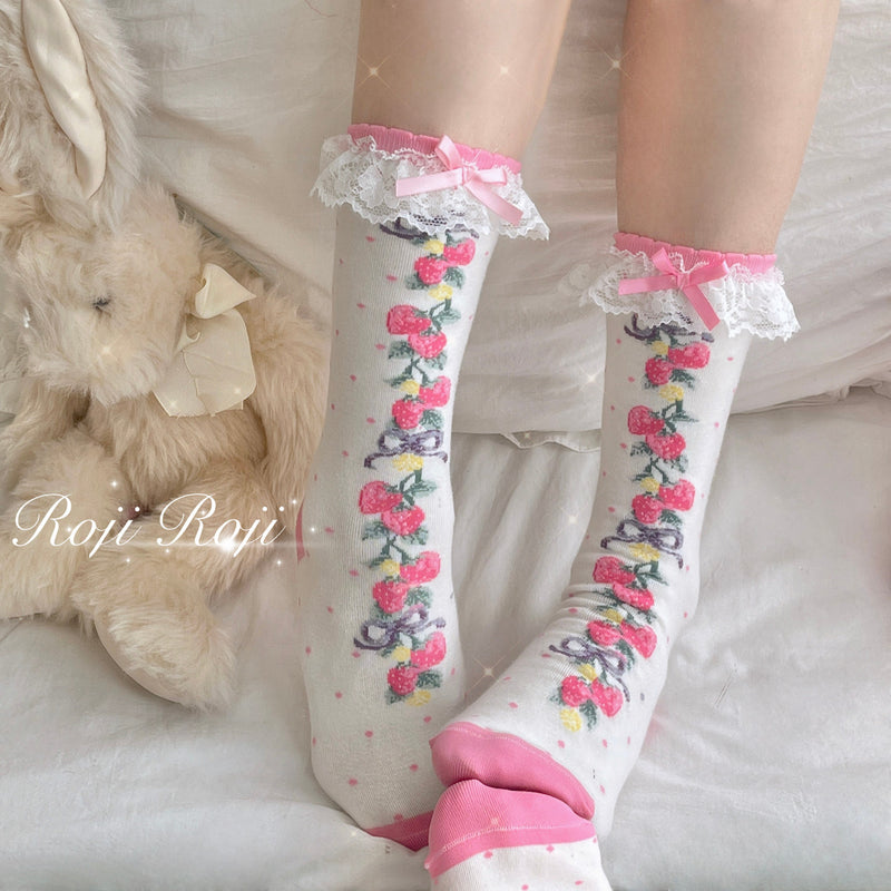 roji roji - Strawberry Garland - Short Socks with Strawberry Print and Lace Cuffs — complete product photograph.
