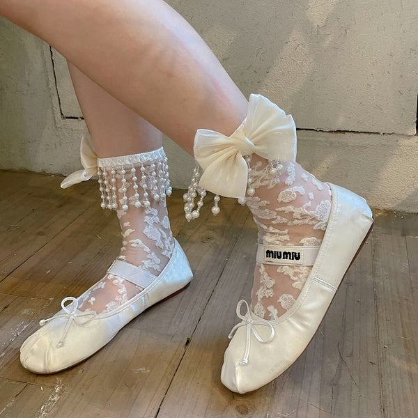 LolitaFetch Essentials Pearl Ruffle Side Big Bow Slouch Crew Socks - image 1