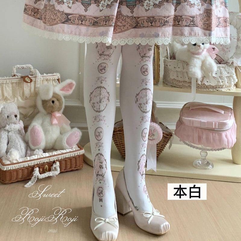 RojiRoji - Dream Horse - Printed Velvet Tights with Framed Motifs — raw white — original supplier photograph