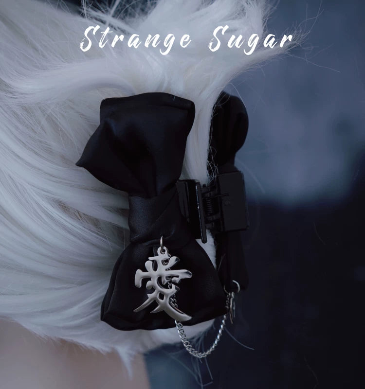 Gothic Chain Hardware Claw Clip Collection by Strange Sugar - product view 7
